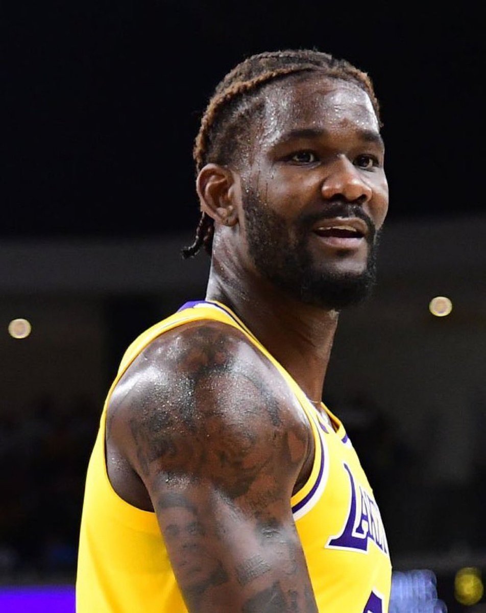 Fullcourtpass's tweet image. Deandre Ayton on his way to the locker room after the Lakers loss to the Magic this week, per @mcten 

“They’re trying to make me Clint Capela, I’m not no Clint Capela!” 

(espn.com/nba/story/_/id…)