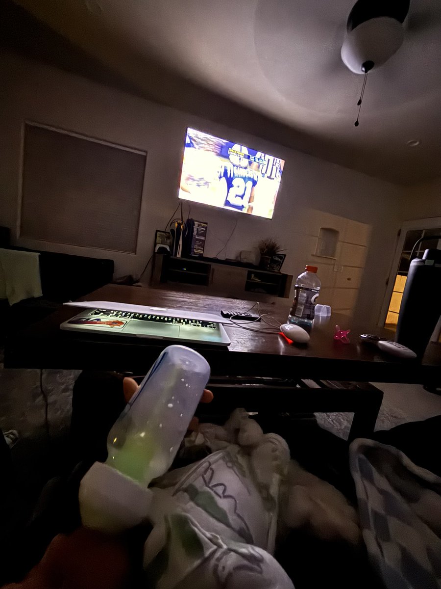 If you wanna be awake at 5am get ready to learn Bob Sanders highlights playboy