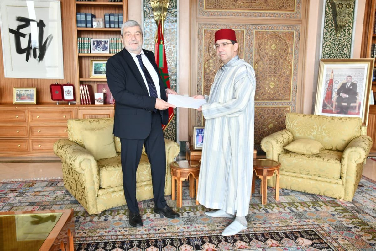 MarocDiplomatie's tweet photo. M. Nasser Bourita a reçu, ce jour, M. Corrado Carattoni, venu lui présenter les copies figurées de ses lettres de créance en tant qu'Ambassadeur Extraordinaire et Plénipotentiaire de la République de Saint-Marin, avec  résidence à Rome, auprès de SM le Roi Mohammed VI https://t.co/IDeKQLtPIt