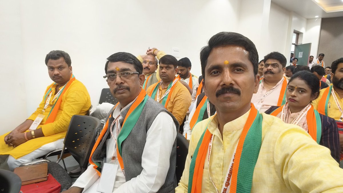 भाजपा जिला लखनऊ (@bjp4lkojila) on Twitter photo 