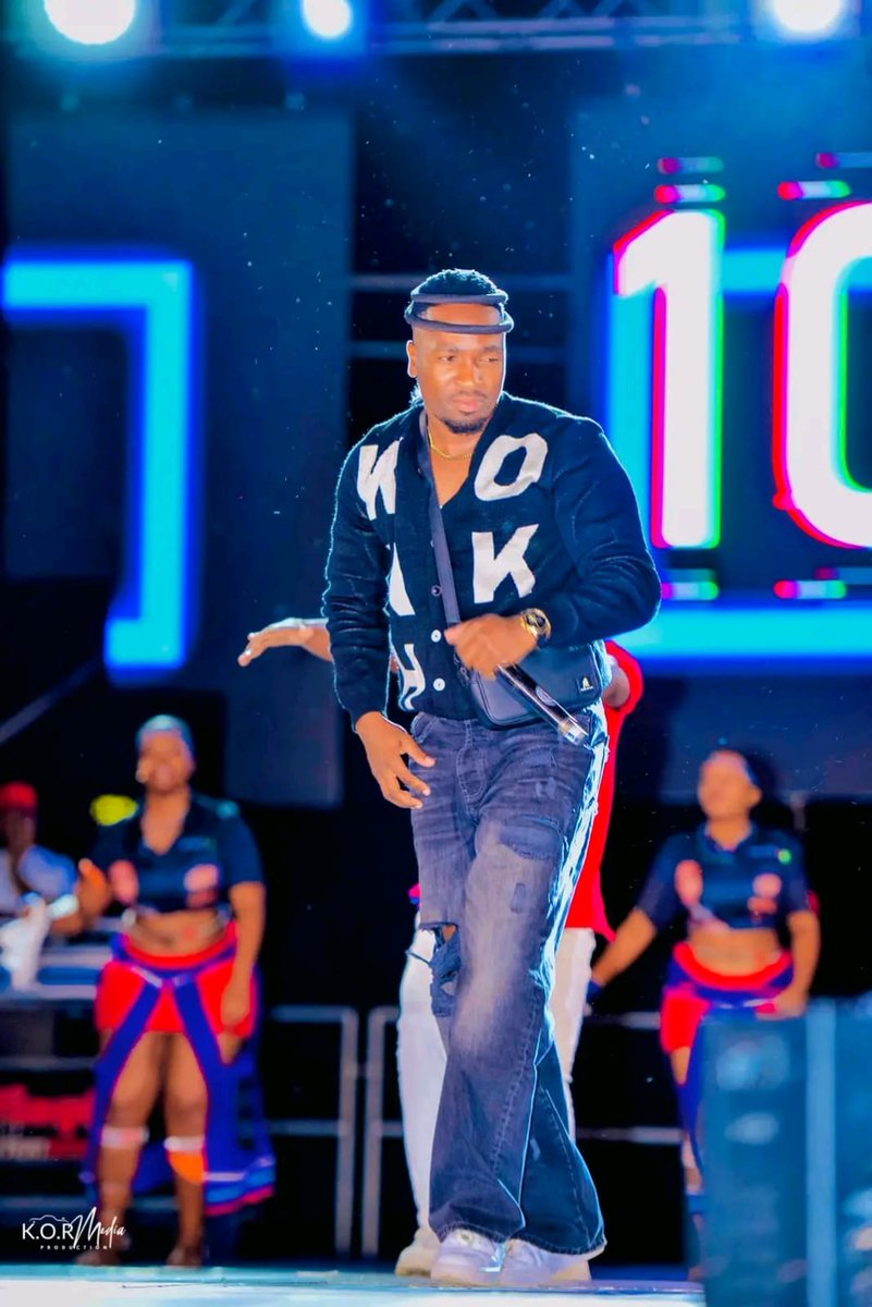 MDNnewss's tweet photo. Contractual Disputes and Music Rights Are the Reasons for Maskandi Artist Sminofu's Songs Being Removed from YouTube

For weeks, the Maskandi music fraternity has been asking why all the songs from Sminofu's 2025 album, Ngabe Ngiloyiwe, were removed from YouTube.

It has since emerged that a contractual dispute between Sminofu whose real name is Mphile "Sminofu" Gumede, from Hluhluwe in the far north of KwaZulu-Natal (KZN)and his manager, Celimpilo "Matshitshi" Manyathi, is the reason his music was taken down from all streaming platforms.

According to reliable sources, Sminofu, who has since changed his stage name to "Smiramira," is facing a tough battle with Manyathi, who demanded 50% of his booking fees.

The sources told MDNtv that before Sminofu released his album in December, Manyathi amended the management contract to demand 50% of all booking fees and informed him that his new performance rate would be R45,000.

"The contract did not make sense at all. Matshitshi was being a bully and wanted Sminofu to slave for him. This is the painful reality that many Maskandi artists face. It meant that for every gig Sminofu got, Matshitshi would take home R22,500. It was daylight robbery. It was very painful to see them fight like that, and the fight nearly ended badly, as threats were mentioned," the first source said.

Another source claimed that Manyathi decided not to handle Sminofu's bookings in December.

"This is the reason Sminofu had few gigs. The person who was supposed to handle his bookings as his manager was not seeing eye-to-eye with him, which made it impossible for him to get shows. This is the sad reality of how Maskandi artists are abused in such a manner. The situation he is facing is exactly what Menzi went through when he was with Insika Music," the source said.

Another source added that Celimpilo's brother, Bongani who used to manage Maskandi legends Shwi noMtekhala tried to intervene, but there is still no solution.

"Other Maskandi managers tried in vain to intervene and find a solution, but all parties involved failed to come to an agreement. We feel for Sminofu because he is talented and he trusted Matshitshi, who became greedy and saw him as a cash cow. Many people who have worked with Matshitshi left because of his greed. Sminofu must open his own label, like Menzi, Ntencane, and others, and be independent," the source said.

A third source familiar with the matter alleged that Sminofu is back in the studio working on another album, which he plans to release over the Easter weekend.

When contacted for comment, Sminofu said: "Hhaibo! Where did you get all that information? No comment for now, bafo."

When Manyathi was reached for comment, he said: "Sminofu just texted me. Unfortunately, I will not entertain you."

Sminofu's legal team sent MDNtv a statement confirming the ongoing dispute.

"We sincerely appreciate and thank you for your concern and your positive reporting on Sminofu. Your support means a great deal to us.

"At this stage, the Sminofu matter is now a legal issue and is being handled through the appropriate legal channels. We kindly ask for your understanding as we allow the process to take its course. In the meantime, please let the fans know that Sminofu is currently in the studio working hard and promises a hot new album. We are excited about what's coming next.

"We will communicate further details in due time regarding the sudden name change and share more about the plans for the future," the letter reads.