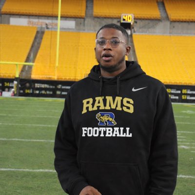 Coach Brown Jr 🫶🏾🏈 tweet media