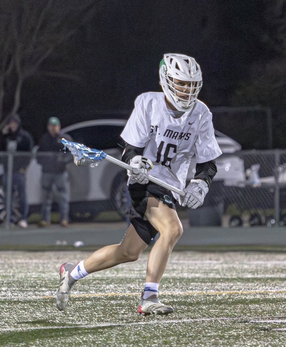 Danielgoodman28's tweet photo. When I’m not kicking 🏈
I’m running it up 🥍
16-2 W. https://t.co/9wEpl0657O