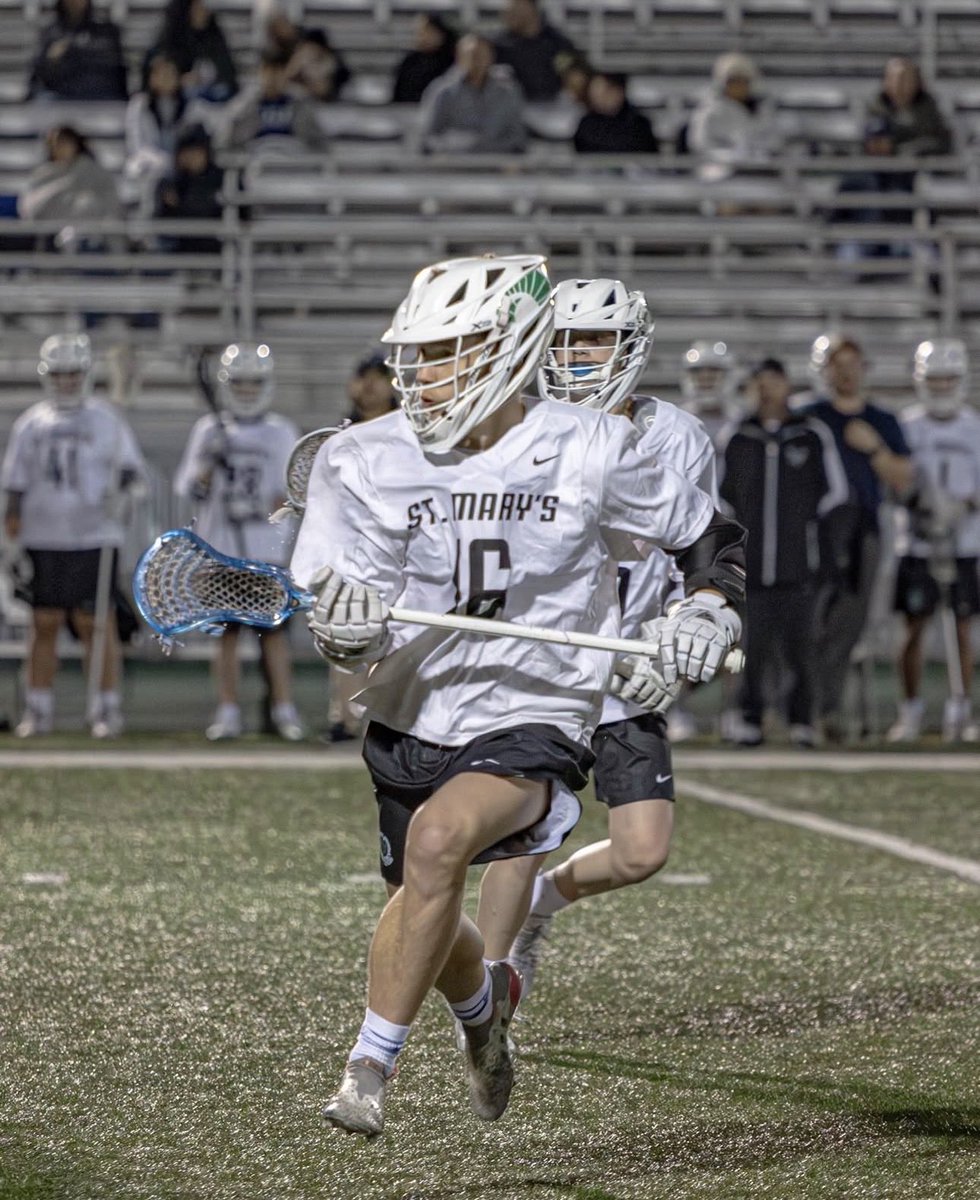 Danielgoodman28's tweet photo. When I’m not kicking 🏈
I’m running it up 🥍
16-2 W. https://t.co/9wEpl0657O
