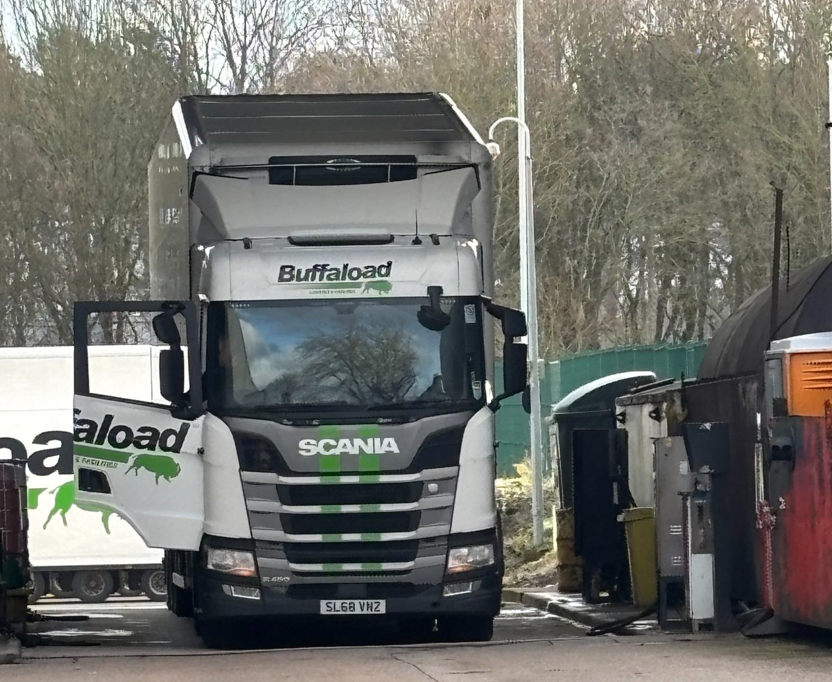 Buffaload Logistics tweet media