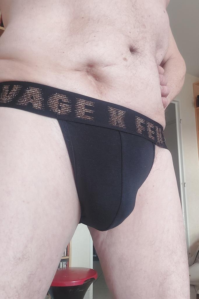 CBrownisback's tweet photo. @myunderweargasm Jockstrap for me on this sunny day ! https://t.co/EidtUcOXBu