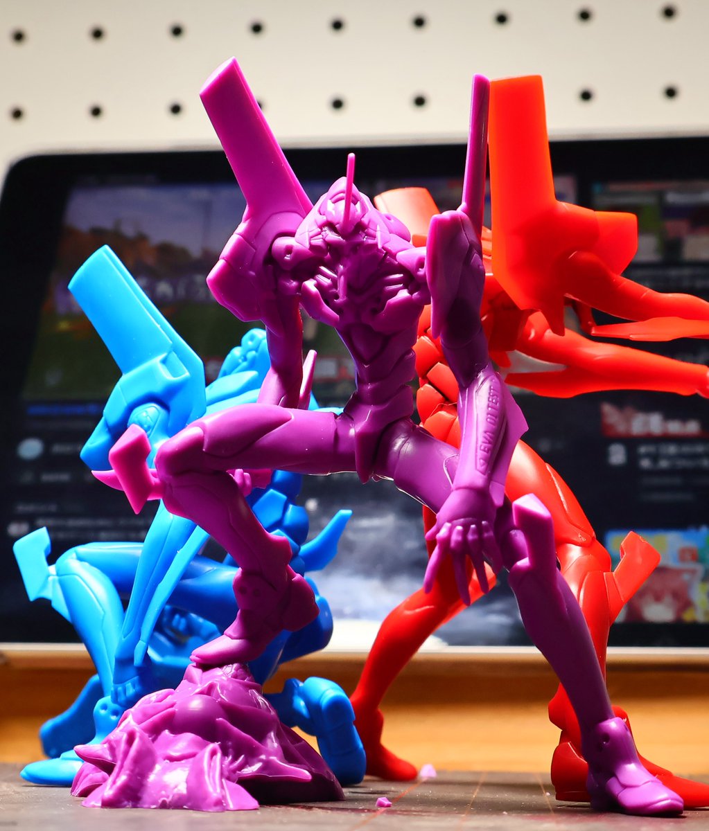 というわけで初号機も完成！ 弐号機と零号機のいいとこ取りな造形