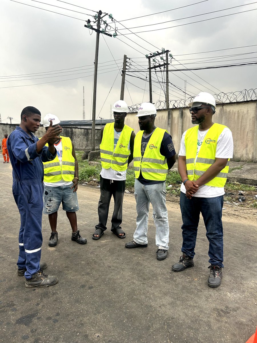 Deslog Training & Consulting tweet media