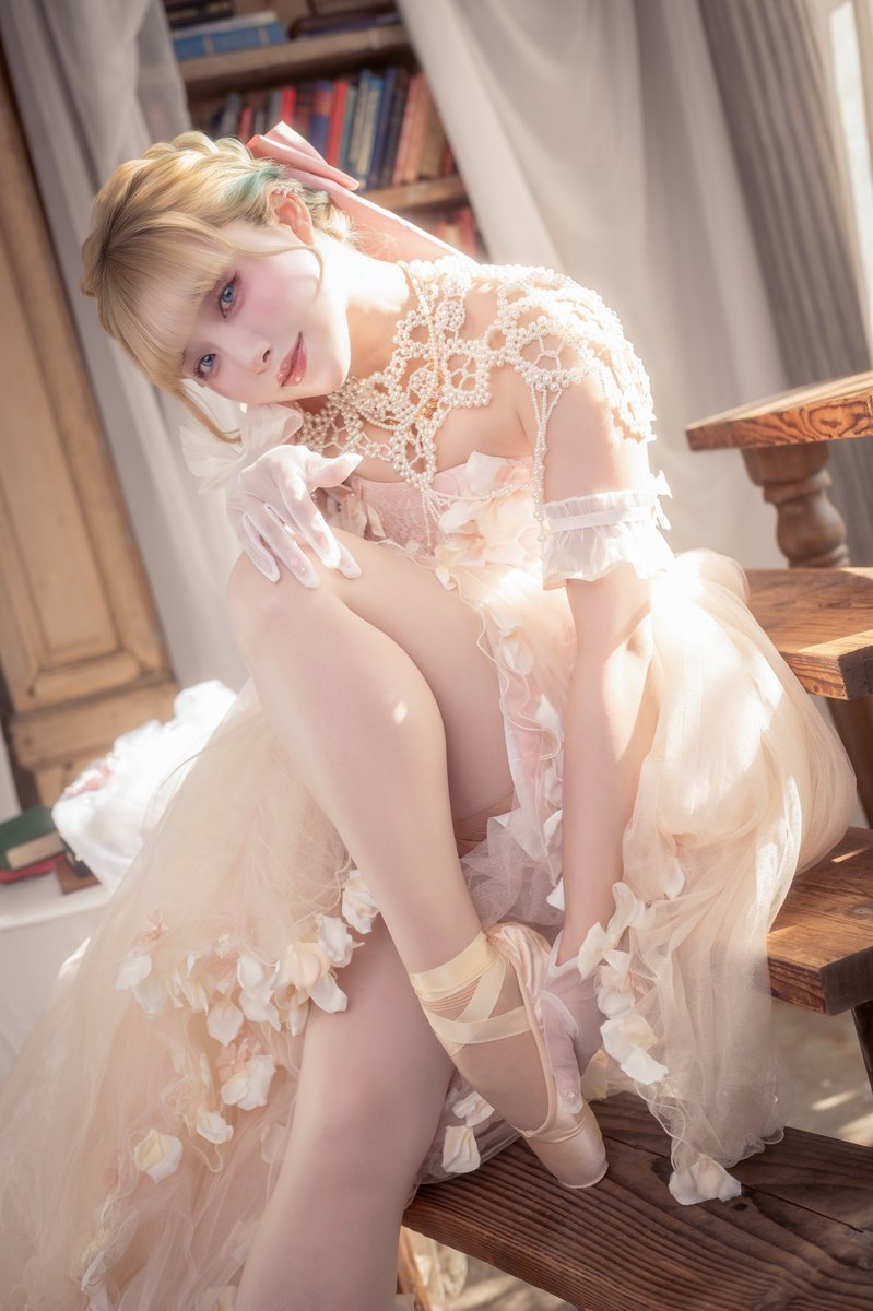 𝒑𝒐𝒊𝒏𝒕𝒆 𝒔𝒉𝒐𝒆𝒔 🩰✧*｡