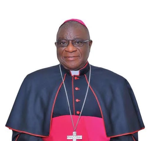 Fellow Ugandans, let’s celebrate this exceptional man Arch. Ssemwogerere. By opening the doorways of Lubaga Cathedral to the Ugandans who showed up to pray &amp; fight 4 a great Ugandan <a href="/kizzabesigye1/">Kifefe Kizza-Besigye</a>. We celebrate you our archbishop. Thank you <a href="/Winnie_Byanyima/">Winnie Byanyima</a> for your leadership.