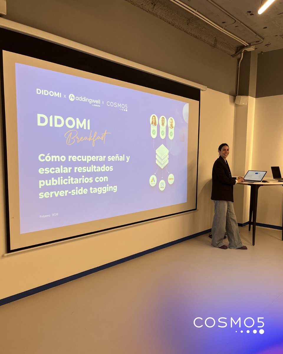 Cosmo5 | Iberia tweet media