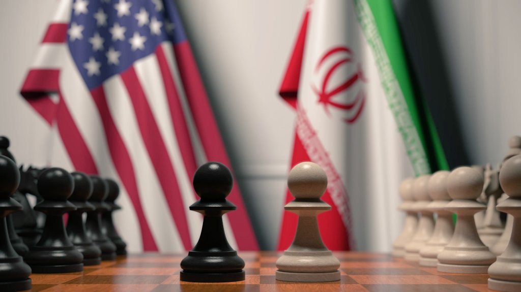 IranObserver0's tweet image. ⚡️BREAKING 

The crucial negotiations between the US and Iran began today

Both sides have now been talking for over three hours and have exchanged numerous proposals

There is currently a break so that both sides can contact their leaders

The talks will resume in a few hours