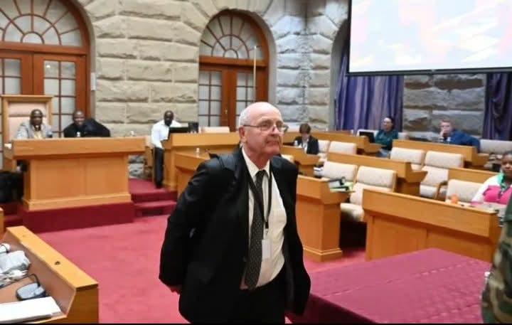 DRAMA AS PAUL O'SULLIVAN WALKS OUT OF AD HOC COMMITTEE CAPE TOWN - Forensic  investigator Paul O'Sullivan staged a dramatic walkout during a sitting of  Parliament's Ad Hoc Committee, bringing proceedings to