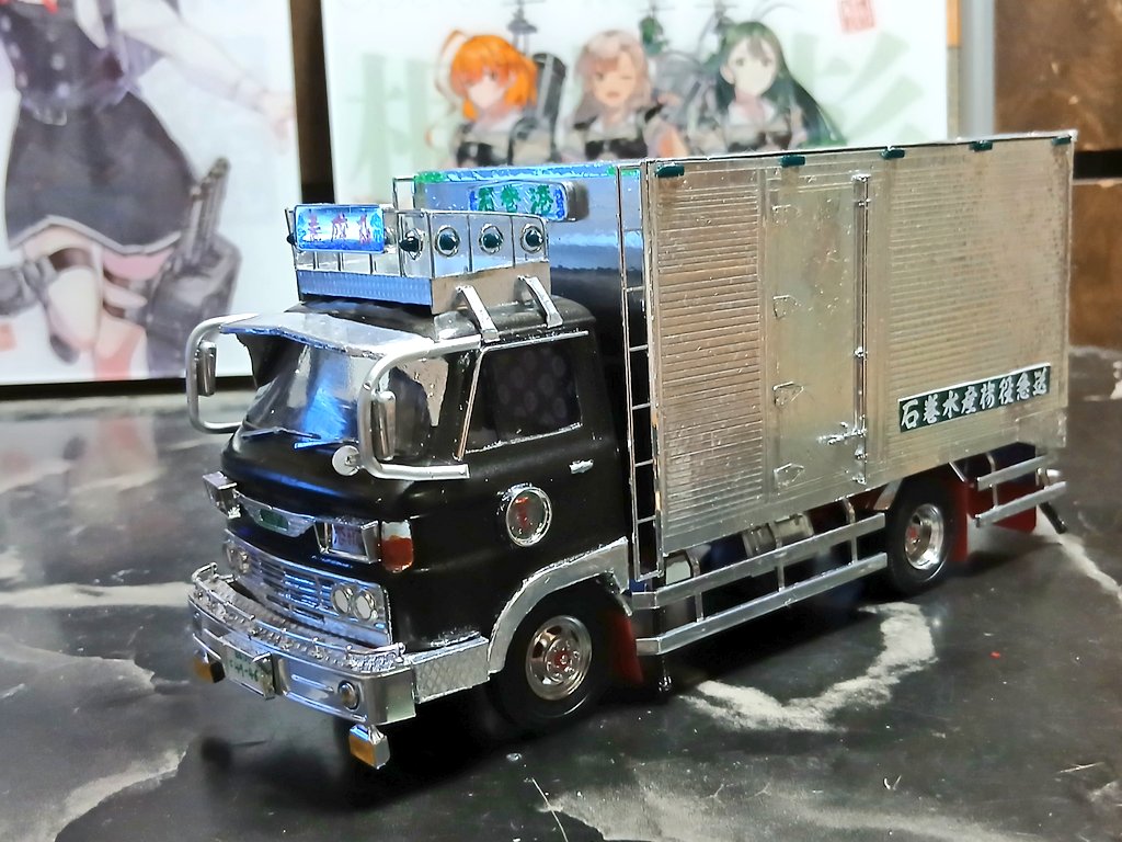 日野KM レンジャー完成しました ムネトラからもう1個KM キャビンを買っ