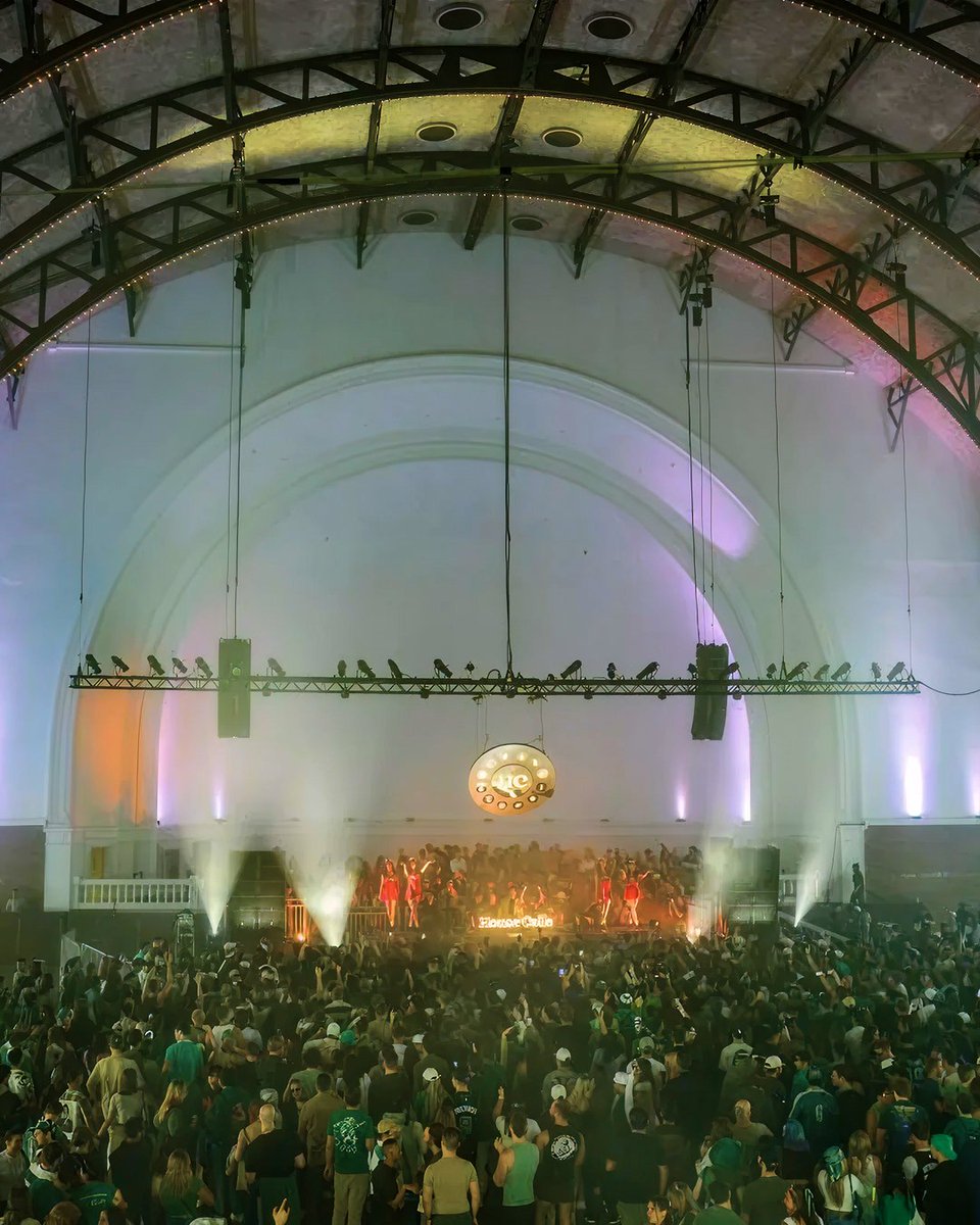 Navy Pier tweet media