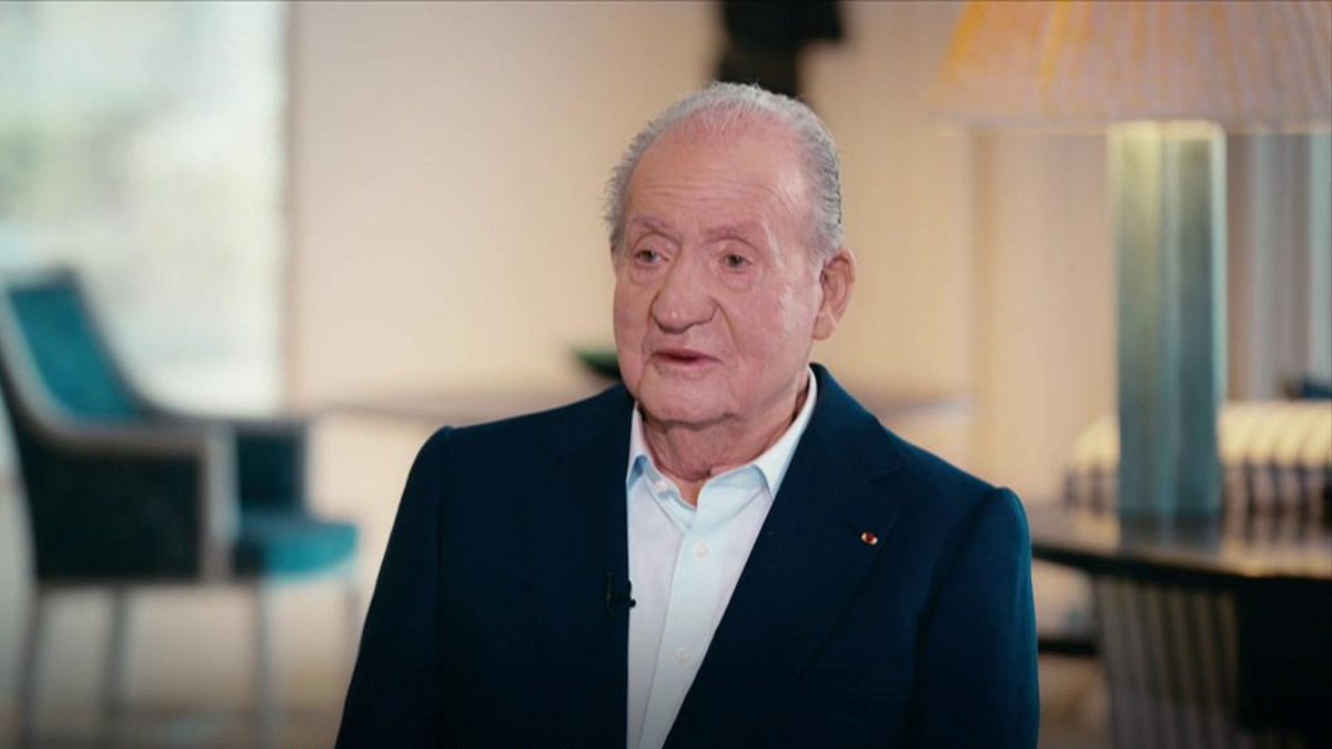 Juan Carlos I debe volver a España y pasar sus últimos años en nuestro, su país.

RT si está de acuerdo