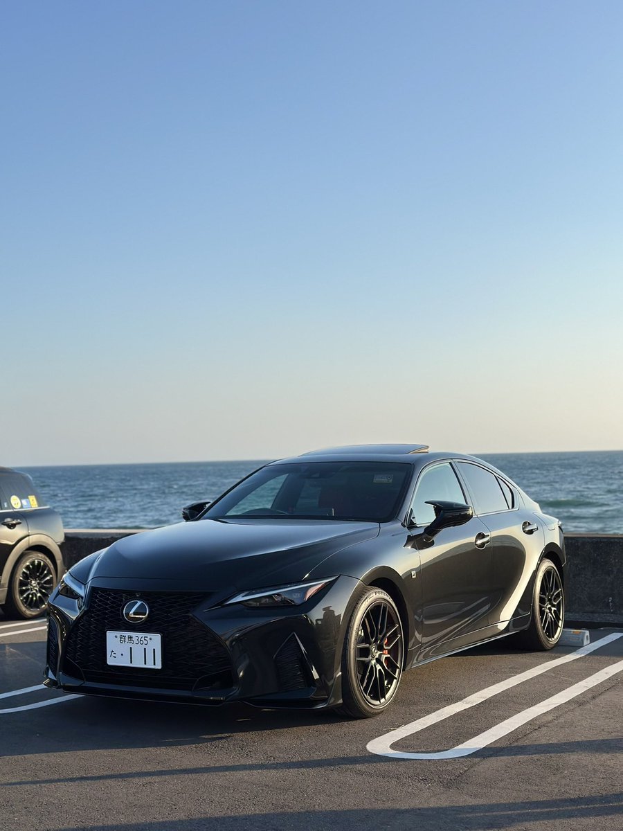 l3Ivc_'s tweet photo. そういえば、、
LEXUS is350 fsport Mode Black納車しました🙂‍↕️

納車と同時にコーティングも施行してもらって✨
@koki_kun77 ありがとうございました🙇‍♂️ https://t.co/I83rHOUQzK