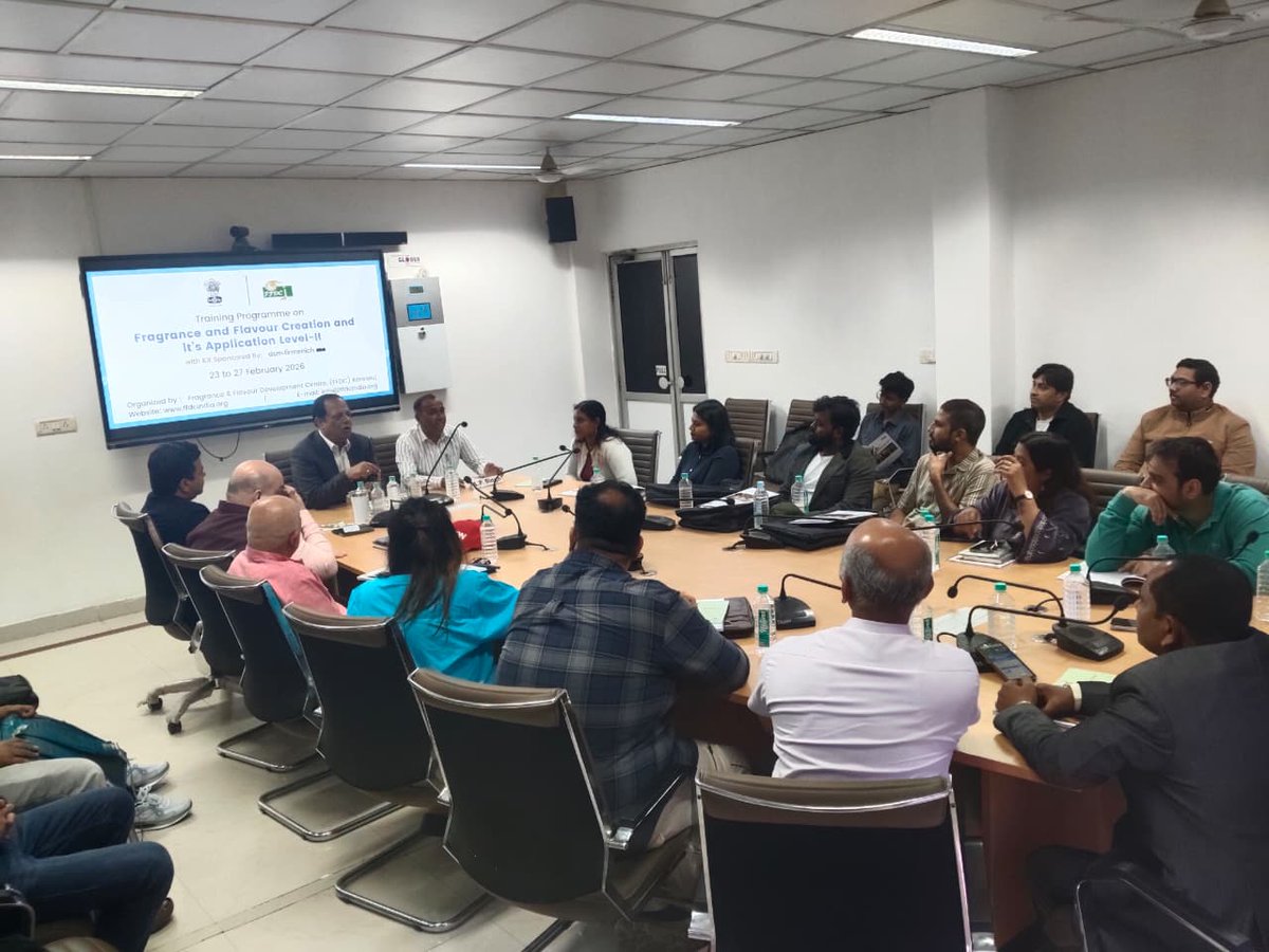 FFDCKannauj's tweet image. Inauguration of #fragrance &amp;amp; #flavour Creation &amp;amp; its #application Level-2 with kit sponsored by @dsmfirmenich on 23.2.26 graced by @ShaktiVnaySukla Director @FFDCKannauj Total 27 participants. @amod_sengar Asstt. Director coordinated the programme. #MyMSME #businessgrowth #skills