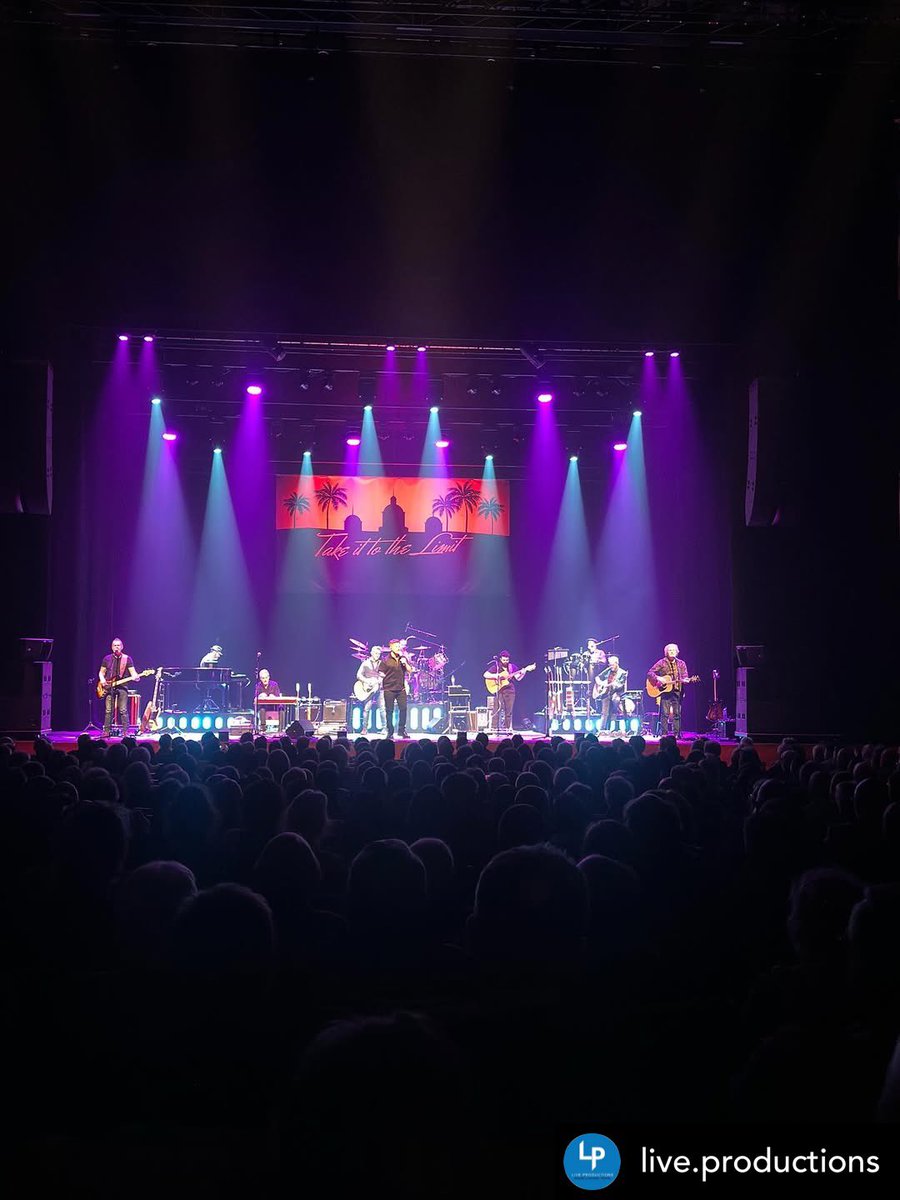 Robelighting's tweet photo. Lighting up Take It To The Limit with Live Productions Ireland and a rig using @Robelighting T1 Profile, LEDBeam 150, and Spiider luminaires on a #TourShotThursday.

#robelighting #liveproductions #concertlighting #concertdesign https://t.co/cRSZaEzK80