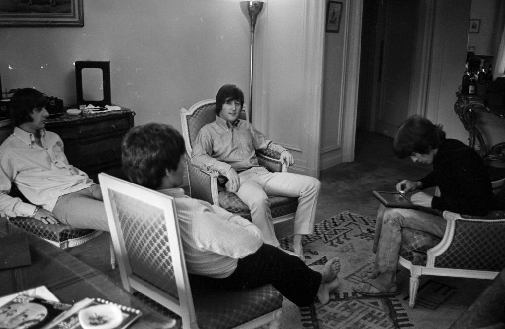 A family photo taken in Paris | 20 June 1965 with an ipad kid on scene