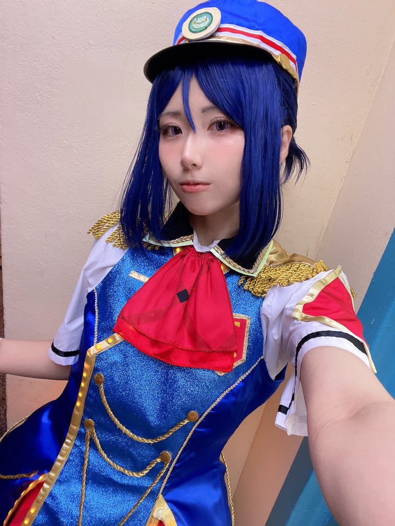 네오름 tweet media