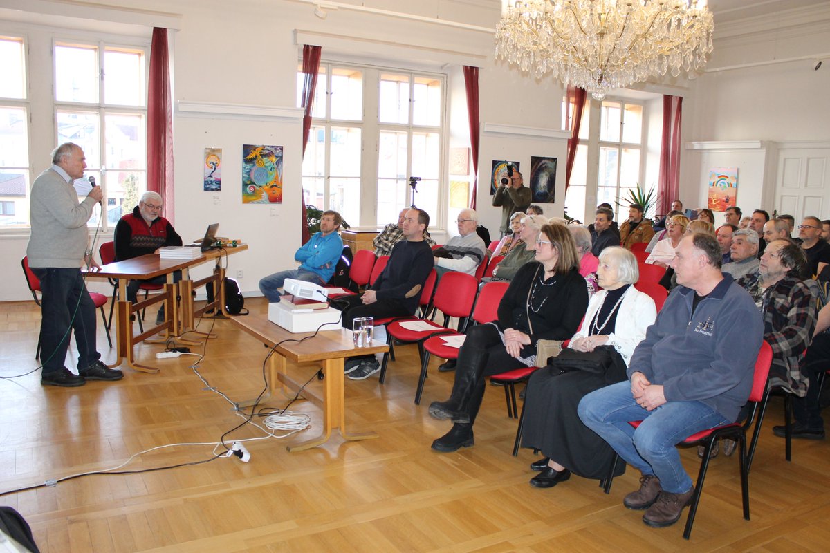 Flying Revue tweet media