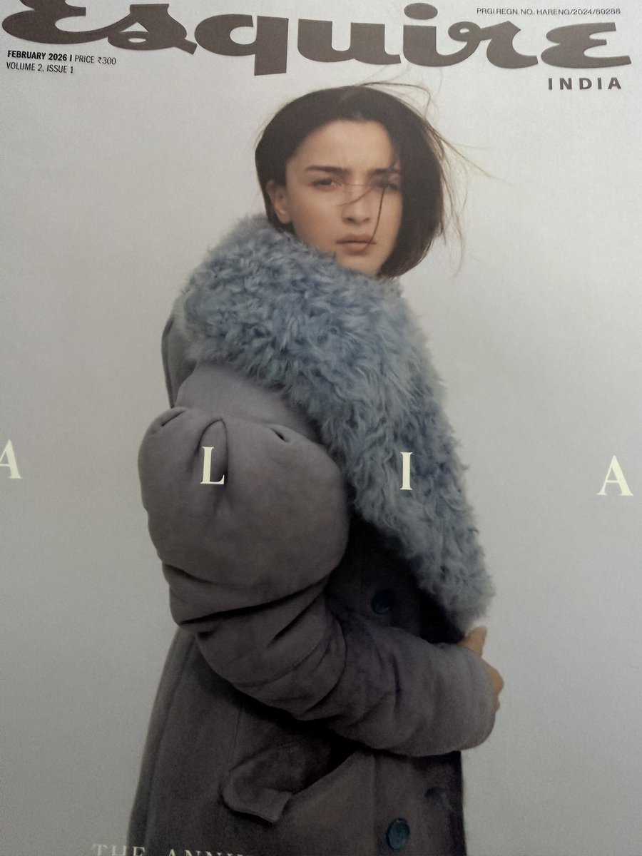 RaniChatterjeee's tweet photo. So in love i bought a damn magazine https://t.co/f0VpAJ9ufd