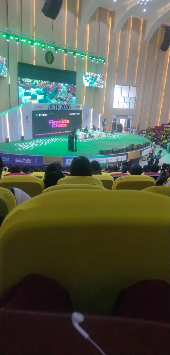 DUBEM008's tweet photo. @degxifi  #EnuguTechFestival https://t.co/ZXV2WhUPbe