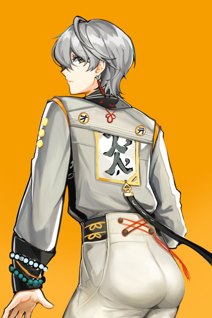 🍾🍈 tweet media