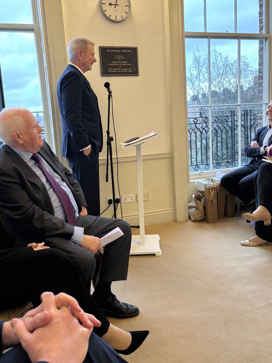 Daniel Mulhall tweet media