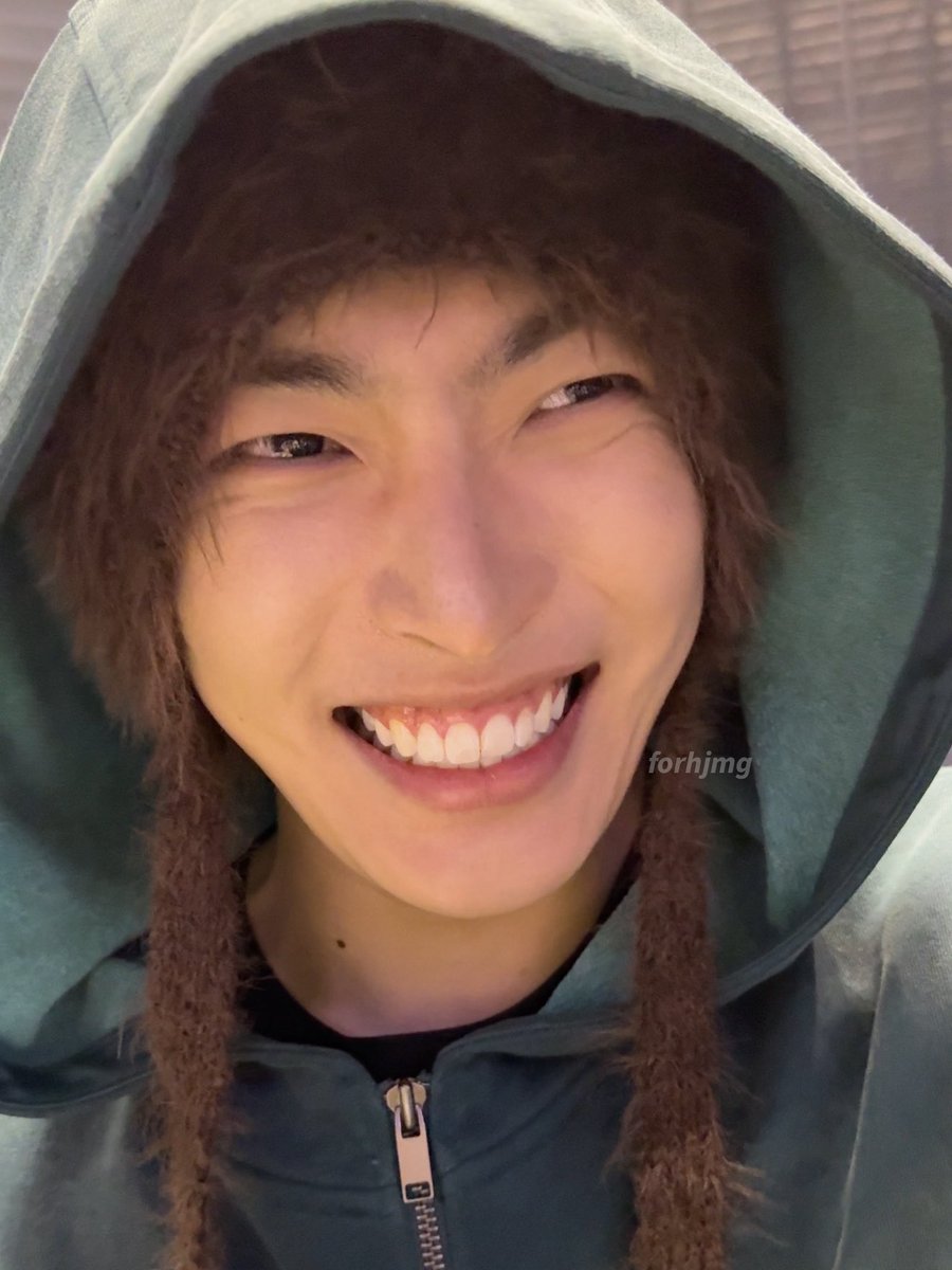 แล้วมันเหมือนฮีถักเปียงัย น่ารักสุบ 🥰