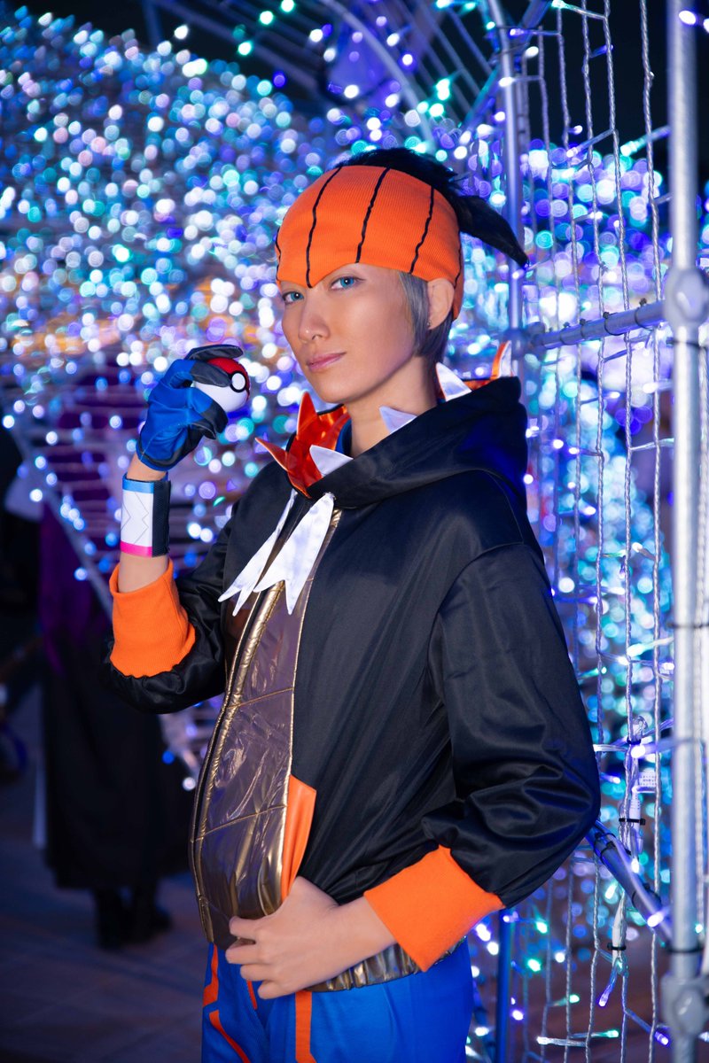 コスプレ / pkmn⚔️🛡️
キバナ

#ラグコスプチ
#ラグコス2026
📸<a href="/scarabcosp/">スカラベ@ラグコス両日</a>