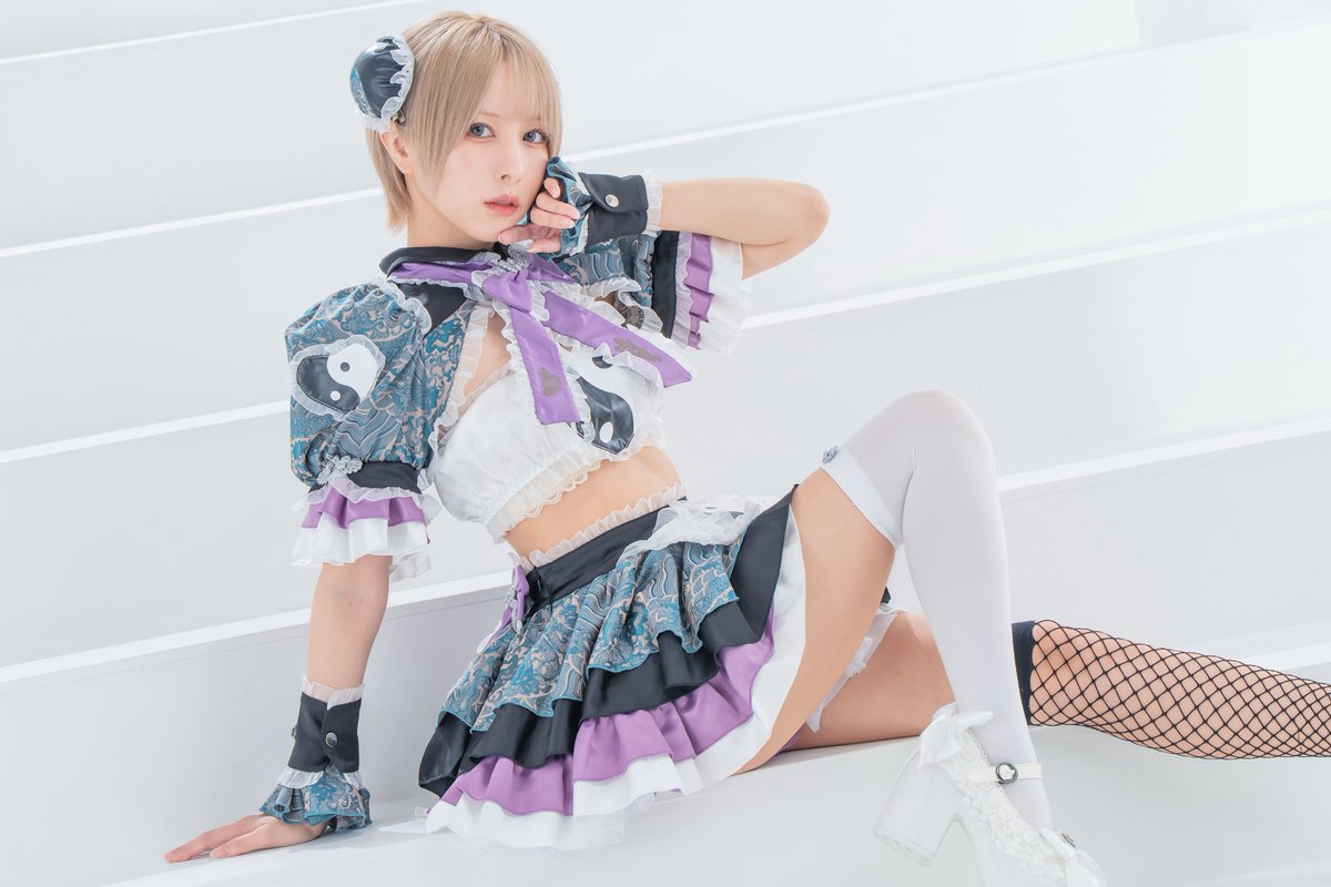 堕天ろあ パルフェットショーケースE8 tweet media