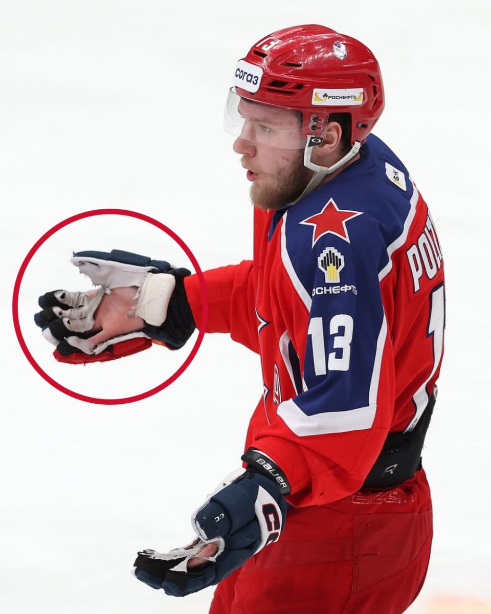 HockeyNewsHub's tweet image. SO MANY QUESTIONS

Look at #Sabrehood prospect Prokhor Poltapov's gloves. How? What? Why? #CSKA #KHL