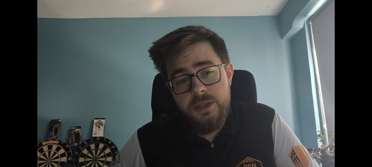 Odcinek z poważnego gadania do kamery nagrany, będzie montowane w weekend. Możecie zgadywać tematykę