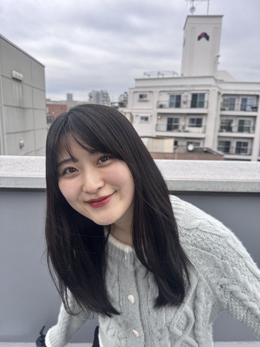 ジャーナリングやピラティスとか
自分磨きを始めて自分を大切にする意識をし始めてからいい表情になってきた🙃

忙しくて焦っちゃう日も
ちゃんと自分を褒める時間作るって大切