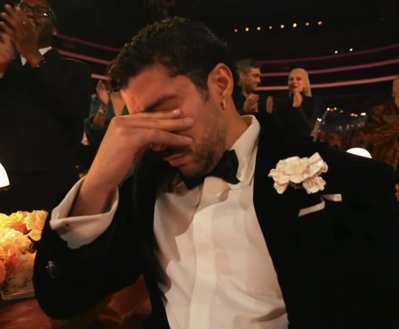 Estudante Depressão tweet media