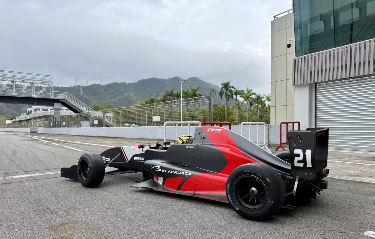 Asia Racing Team tweet media