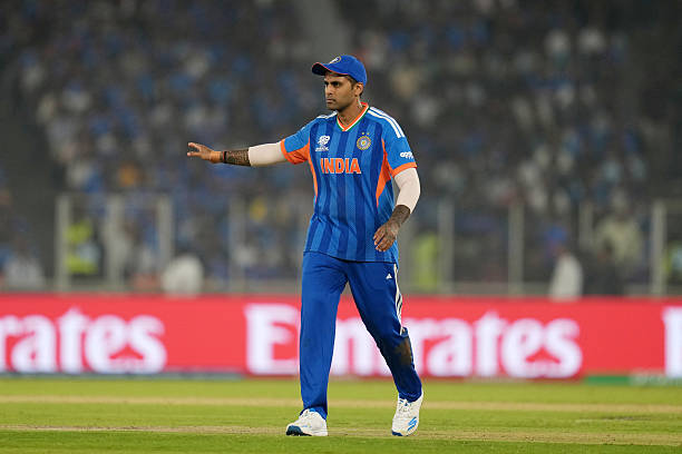RayhamUnplugged's tweet photo. 🚨 INDIA'S T20 WORLD CUP SEMI-FINAL QUALIFICATION SCENARIO 🚨

- Beat Zimbabwe
- Beat West Indies

- Play the T20 World Cup semi-final in Mumbai. If India loses any of the games, they will be almost out of the T20 World Cup. https://t.co/gn14HmOt6y