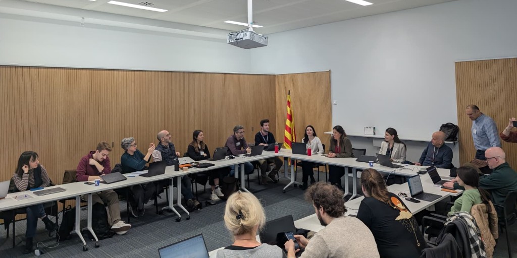 energiacat's tweet photo. 🚀 Comencem el projecte europeu #LEADnet!
A @energiacat hem celebrat aquesta setmans el kick off meeting dels 8 socis del consorci internacional.
L'objectiu: empoderar les autoritats locals per planificar i implementar la #TransicióEnergètica neta. 🇪🇺 #LIFEproject 🧵👇 https://t.co/UNETwMGDUE