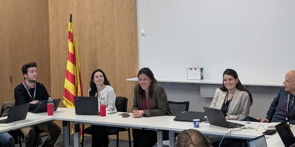 energiacat's tweet photo. 🚀 Comencem el projecte europeu #LEADnet!
A @energiacat hem celebrat aquesta setmans el kick off meeting dels 8 socis del consorci internacional.
L'objectiu: empoderar les autoritats locals per planificar i implementar la #TransicióEnergètica neta. 🇪🇺 #LIFEproject 🧵👇 https://t.co/UNETwMGDUE