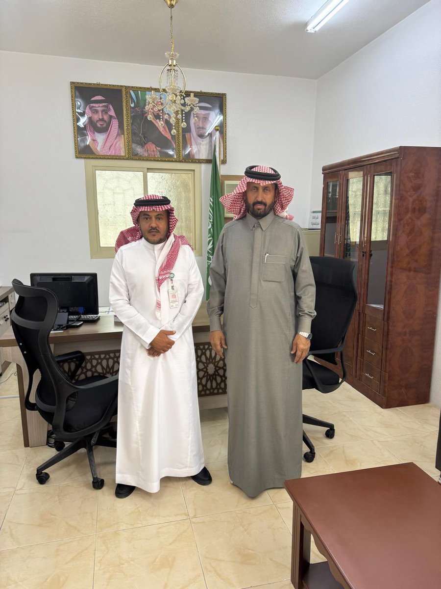 استقبلت جمعية البر والخدمات الاجتماعية بعفراء (جود)المهندس عبدالله أحمد الشهري من الهيئة السعودية للمياه بمنطقة عسير، وذلك بحضور رئيس مجلس الإدارة الأستاذ صالح آل مسعد. وجرى خلال الزيارة الاطلاع على سير عمل محطة التحلية حيث تم الاتفاق على تعزيز التعاون المشترك بما يخدم المستفيدين