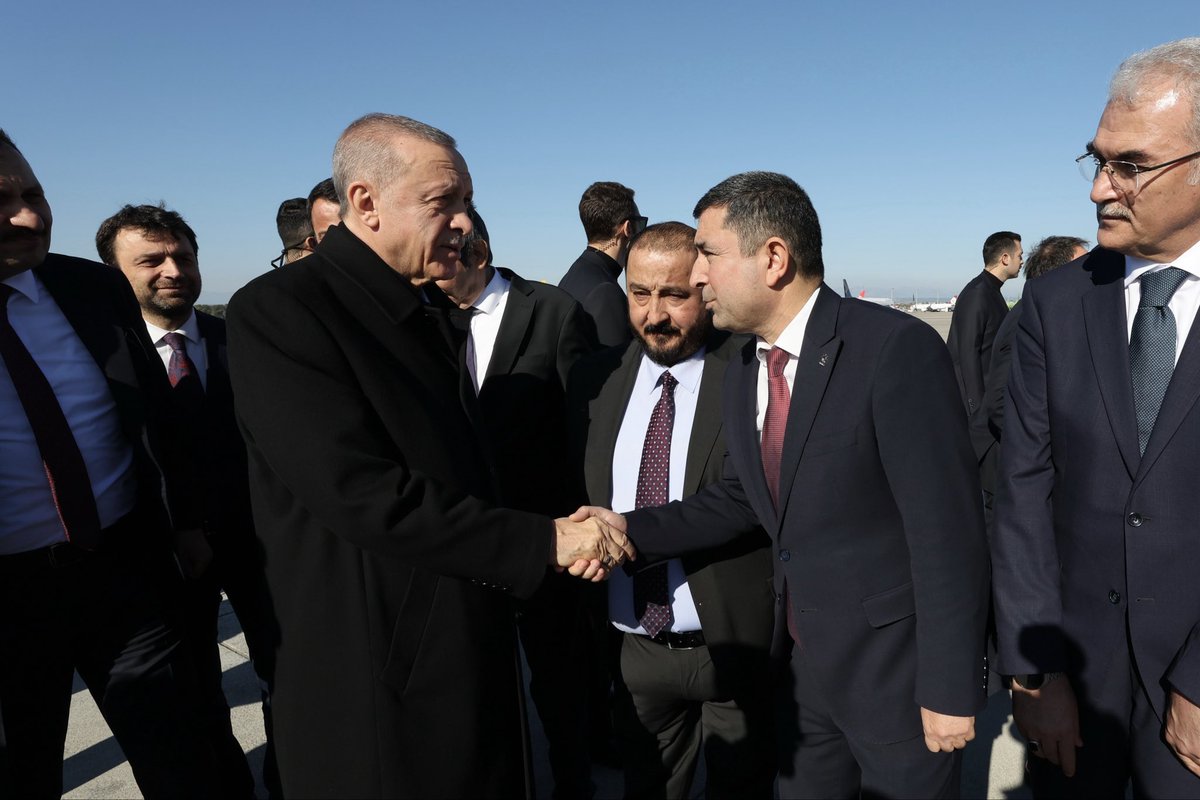 Millete hizmet yolunda geçen her yıl bir iz, her adım bir eser…

Rabbim hayırlı, sağlıklı ve uzun ömürler nasip eylesin.

#NiceYıllaraReis