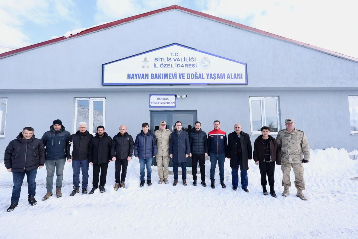 Bitlis Valiliği tweet media