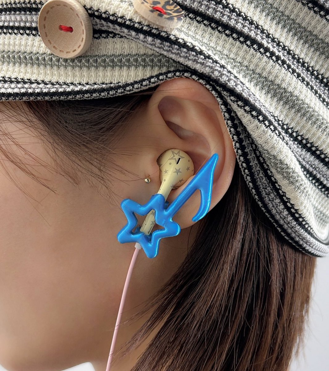 friendlyxstore's tweet photo. Cavish x kyurin ⭐️ star wired earphones https://t.co/IthumNpd81