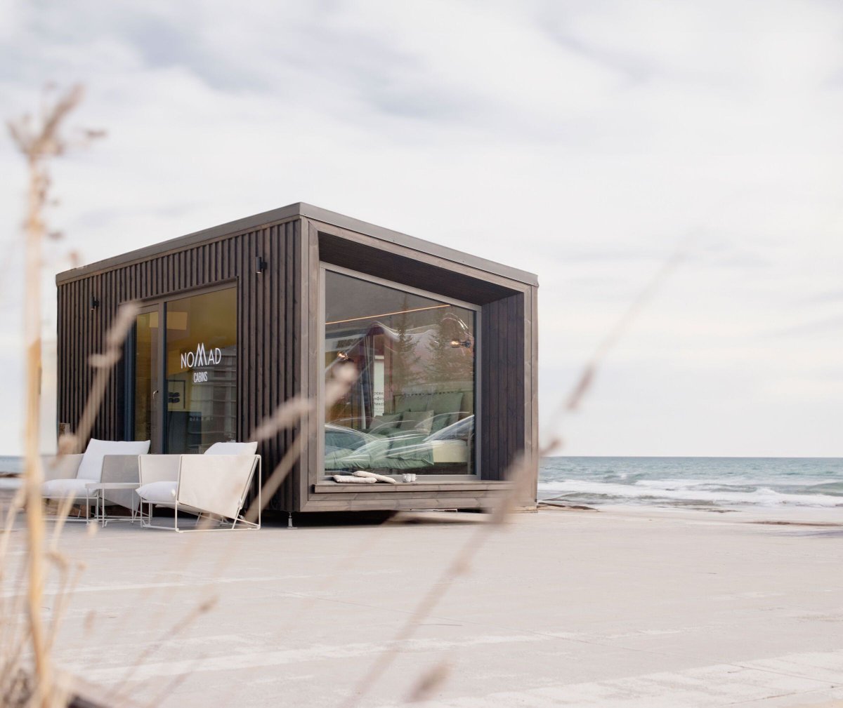 Archello's tweet photo. Designed by Nomad Cabins in collaboration with IKEA, Cabin N is a prefabricated microcabin rooted in cradle-to-cradle thinking.
https://t.co/TQCag8JT2T
#Prefabrication #CircularMaterials #TimberConstruction https://t.co/UpfFP8lSOK