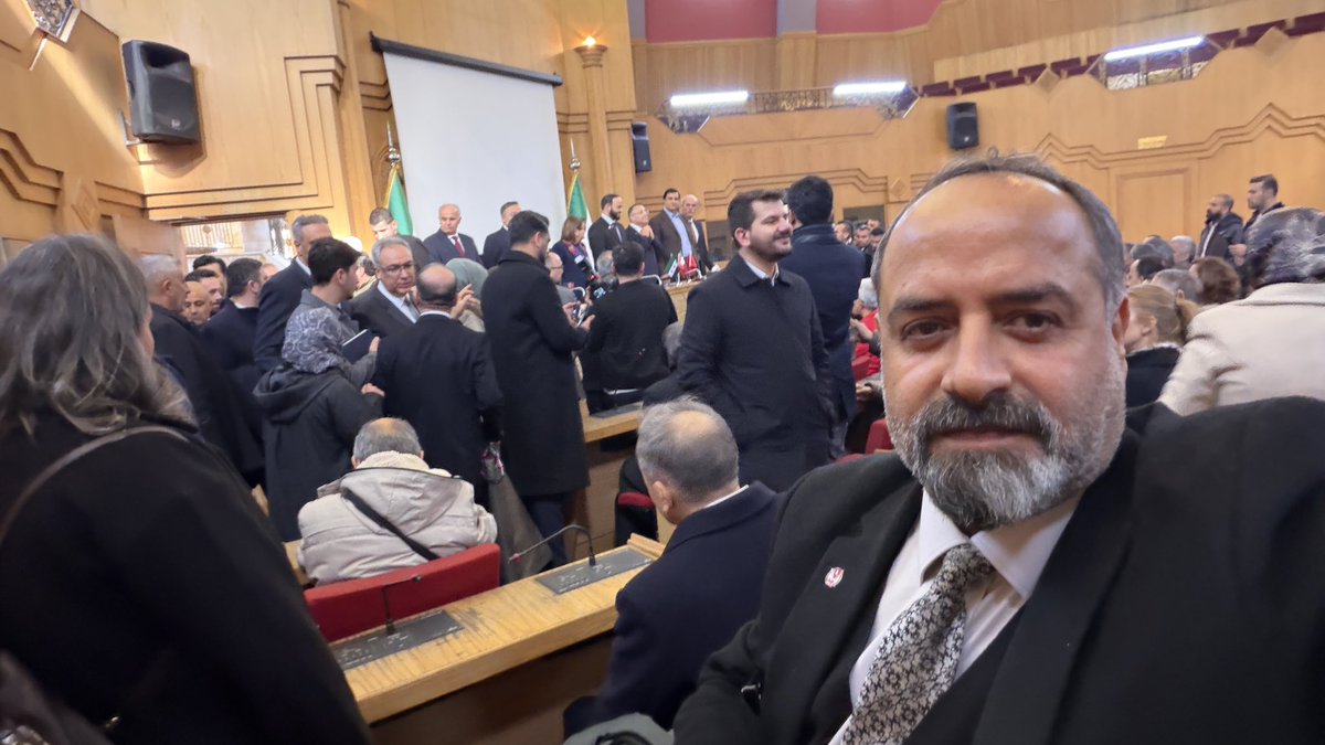 Gaziantep Büyükşehir Belediyesi tarafından Halep merkezde 150 dönüm arazi üzerine Gallepark benzeri Tevep Tayyip Erdoğan millet parkı yapılacak.
Halep’teki imza protokolünde konuşan GBB Başkanı Fatma Şahin, ayrıca Halep valiliği ve Halep Belediyesine kullanılmak üzere meclis
