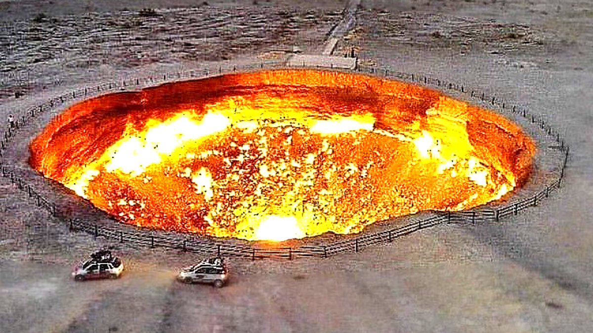 ThinkAb0utItt's tweet photo. (4/4) But the plan didn’t work—the gas kept burning because the underground methane supply was much larger than they expected. The fire has been burning ever since, over 50 years, turning the Darvaza crater into the famous “Door to Hell.” 🌋 https://t.co/acyEV57yjr