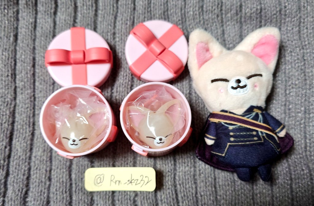 りりん tweet media