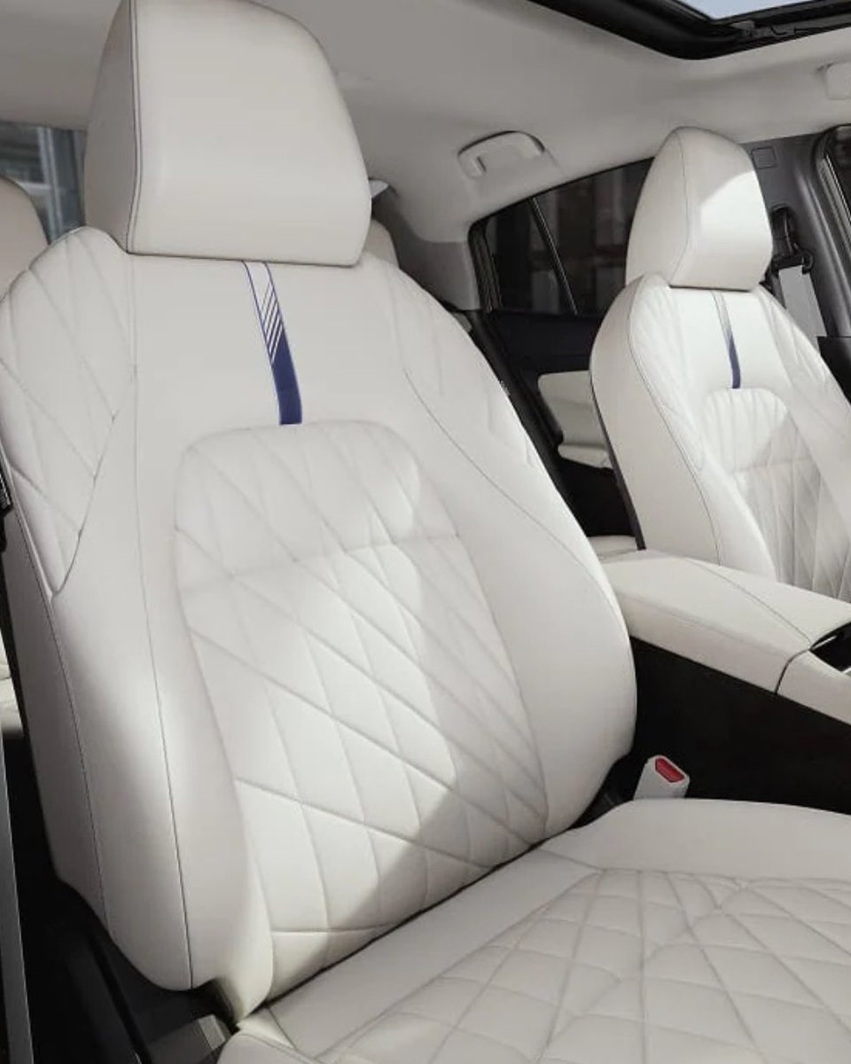 ¿Qué les parece el nuevo Sentra, que está por llegar a #México?

¿Se lo comprarían?